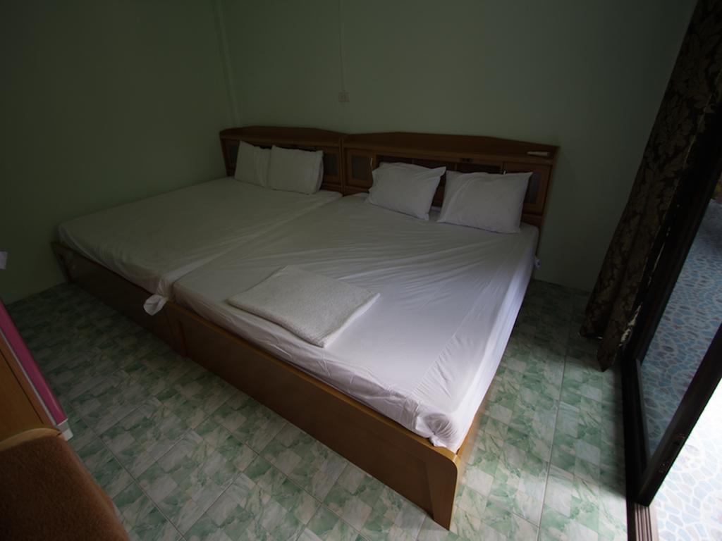 Chaiwat Resort Laem Sing Rom bilde