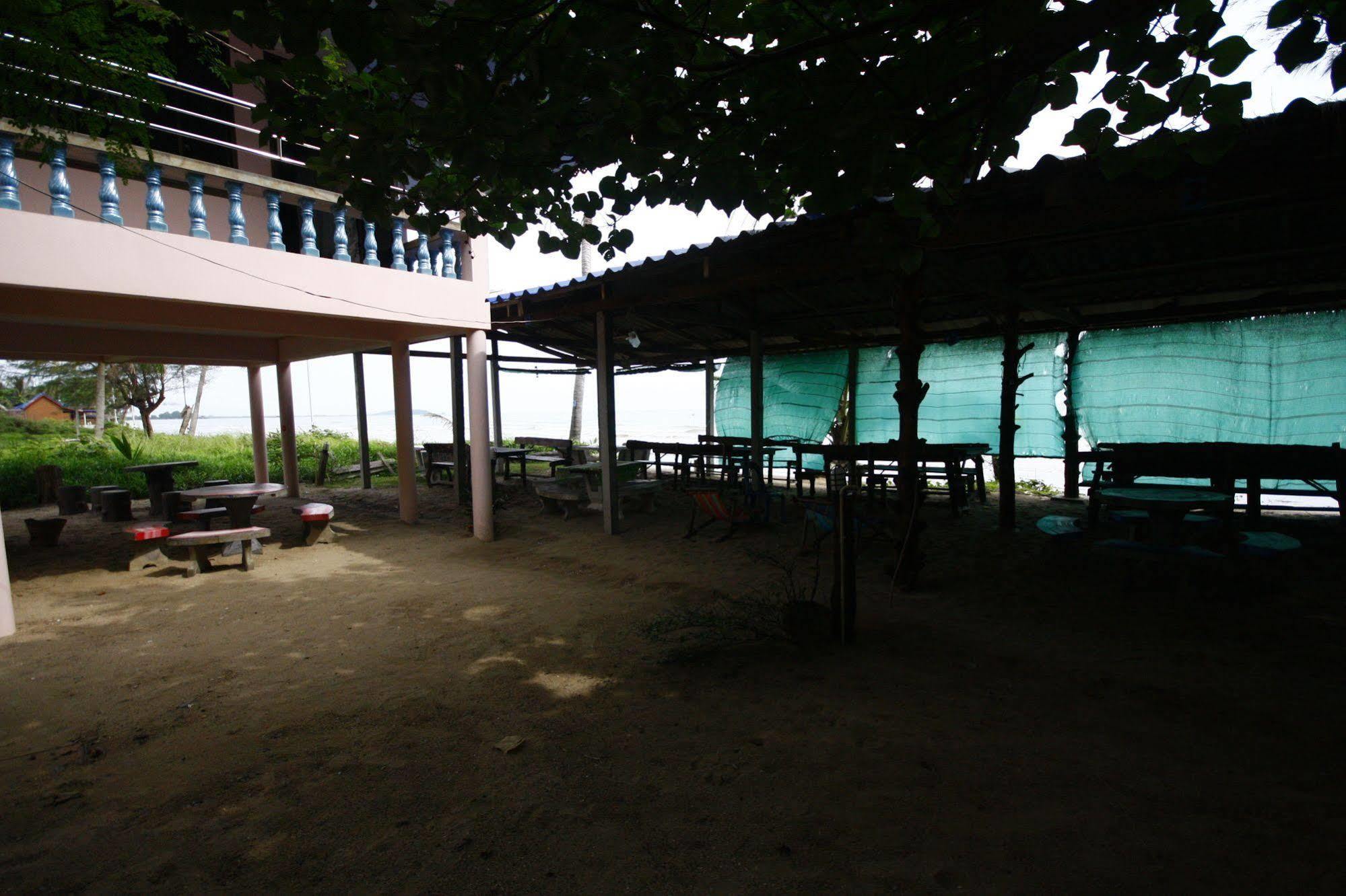 Chaiwat Resort Laem Sing Eksteriør bilde